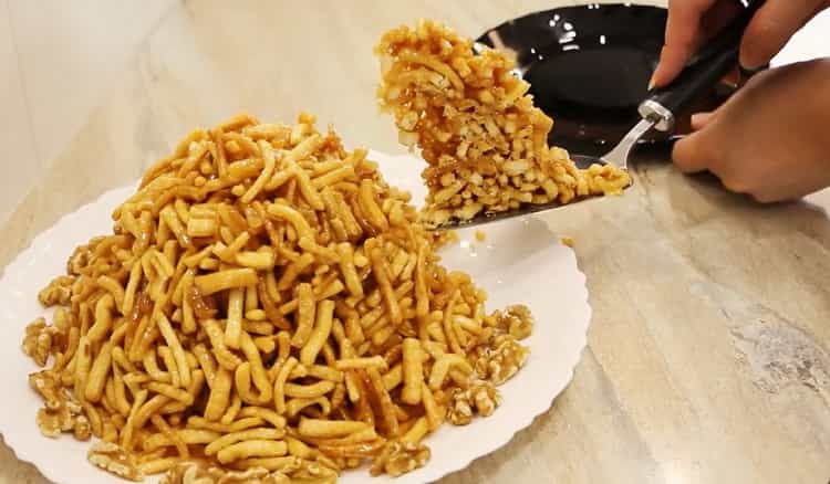 Délicatesse orientale délicieuse Chuck-Chuck - une recette classique