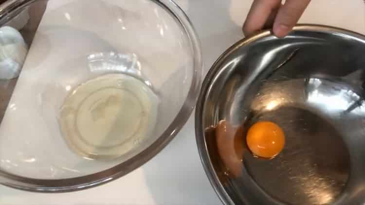 За приготвянето на чийзкейк с маскарад и печене подгответе съставките.