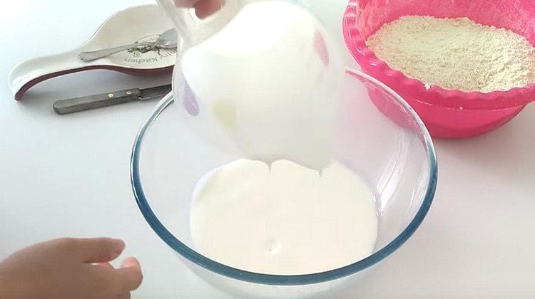 В кефира добавете сода.