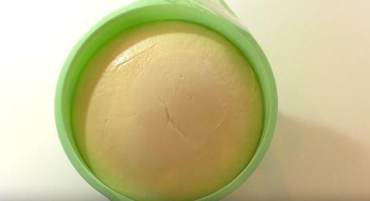 Aluatul a crescut perfect.