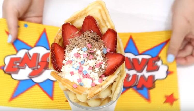 כפי שאתה יכול לראות, למעשה, המתכון, שלפיו אפילו בבית אתה יכול לבשל וופל הונג קונג, הוא למעשה פשוט.