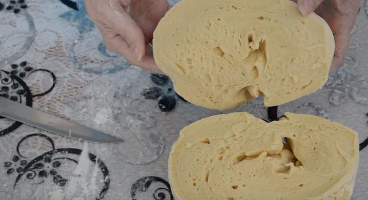 هذا العجين الخميرة الكفير مناسبة لمجموعة واسعة من المعجنات.