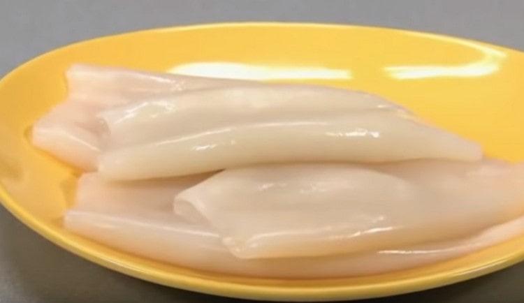 Ēdienu gatavošanai. pagatavojiet sastāvdaļas