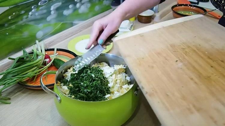 Рецептата за класическа okroshka с наденица върху квас - със сигурност ще искате добавки