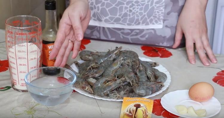 Para la masa necesitarás agua helada.