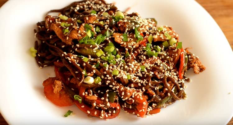 Soba noodles with serving usually sprinkle with sesame seeds.