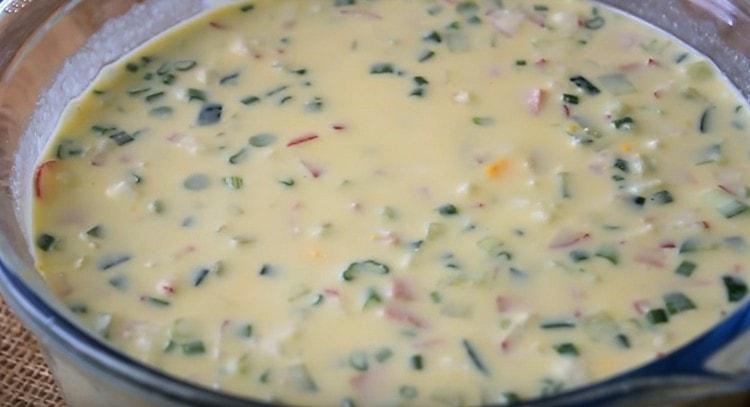 Така че сме подготвили класическа okroshka с наденица по проста и достъпна рецепта.