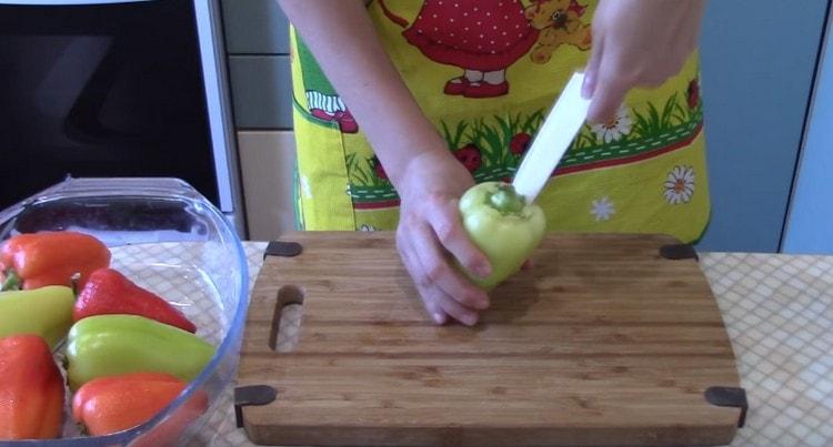 Ardei iute de tulpină și semințe.