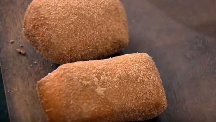 Donuts for this recipe are ready, but you can still start them.