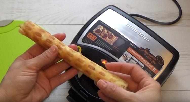 Tento recept na tenké vafle je perfektní, pokud máte v úmyslu vyrobit slámu.