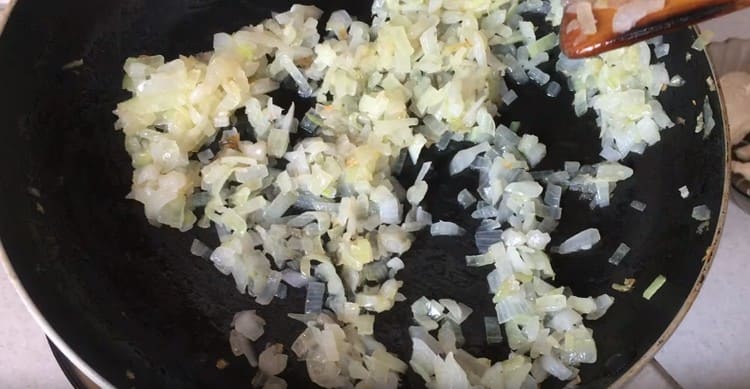 Ceapa trebuie să fie moale.