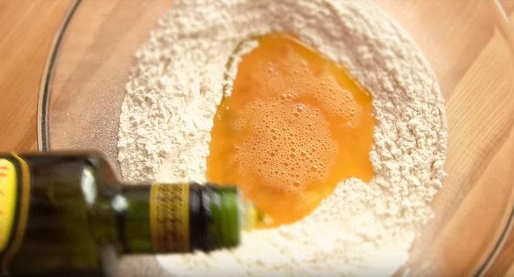 Ajoutez de l'huile d'olive.