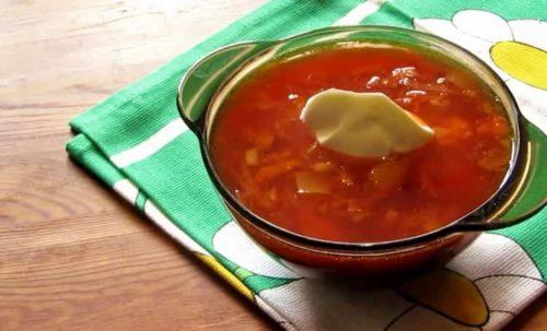 Borsch aux haricots en conserve: une recette étape par étape avec des photos