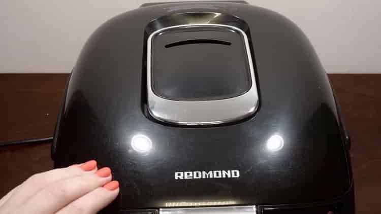 Bông cải xanh trong nồi nấu chậm theo công thức từng bước với hình ảnh