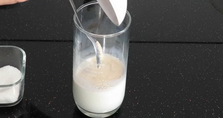 Gătit rulouri cu zahăr