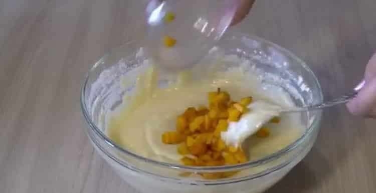 Para hacer gofres de Viena, corte los albaricoques