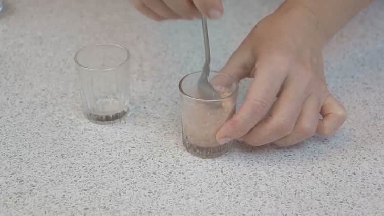 Gătit aluat de drojdie în lapte