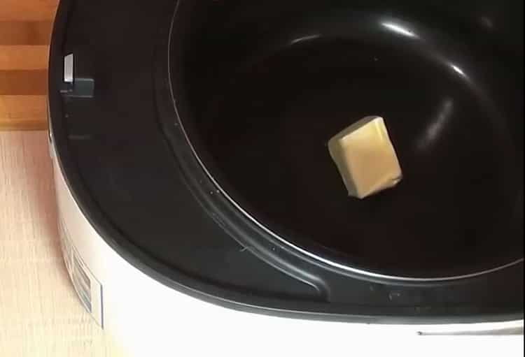 Matlagning julienne i en långsam spis