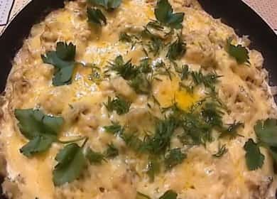 Juliana delicioasa intr-o tigaie cu ciuperci si pui - rapid si usor