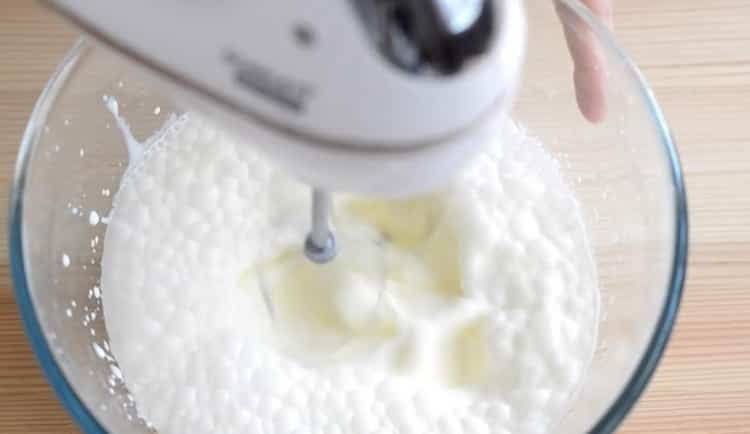 За приготвянето на сладолед бита сметана