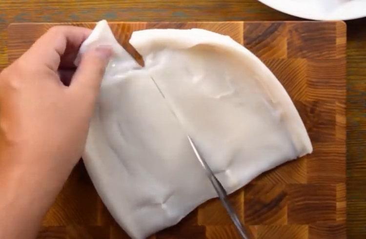 Cuinar calamar en una salsa cremosa