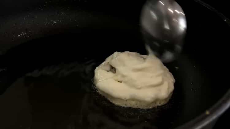 Upang magluto ng mga tamad na puti, magprito ng mga item