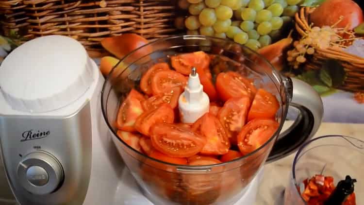 Pentru a prepara lecho, pregătiți ingredientele