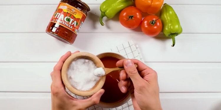 For at forberede lecho skal du tilberede ingredienserne