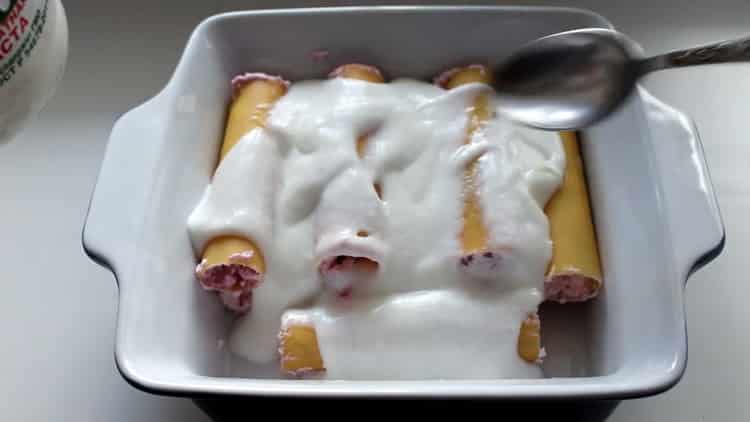 Untuk menyediakan pasta dengan keju kotej, isikan