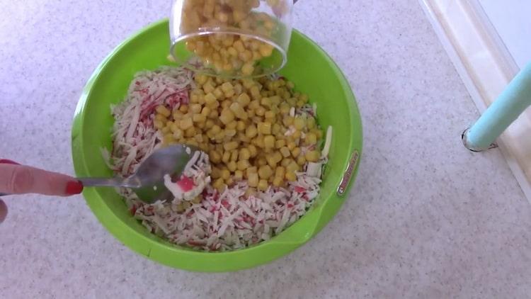 Mix the ingredients for the profiteroles.