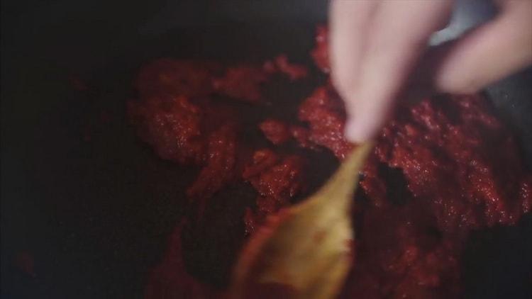 To make cheese pasta, prepare the ingredients