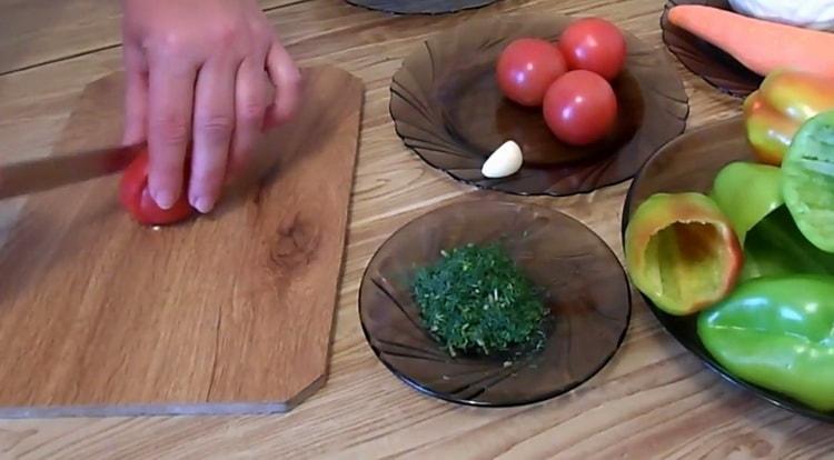 Chcete-li pepř, nakrájejte rajčata