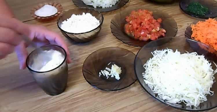 Smíchejte ingredience a připravte pepř.