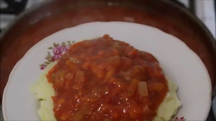 handa na ang pasta sauce