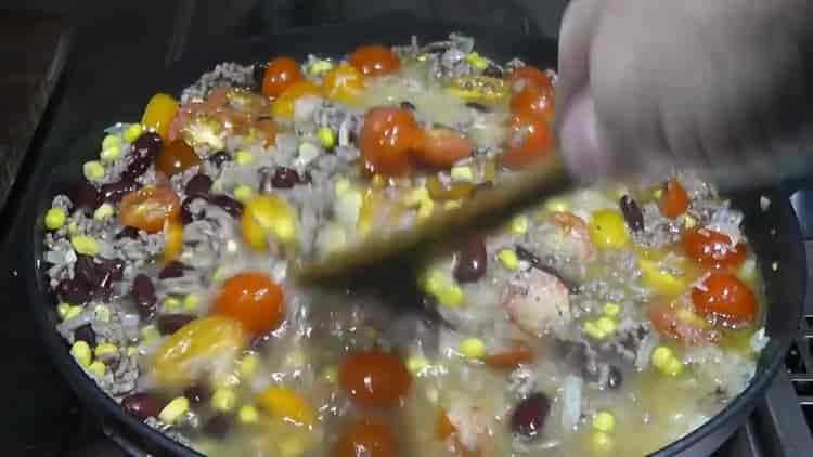 Para agregar arroz con frijoles, agregue agua