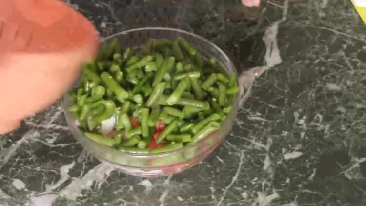 За да смесите боба, смесете съставките.