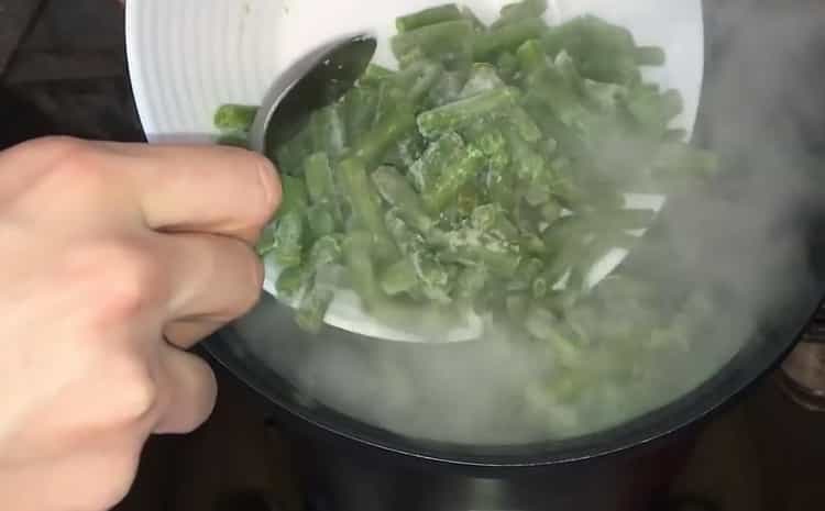 Připravte ingredience na vaření.