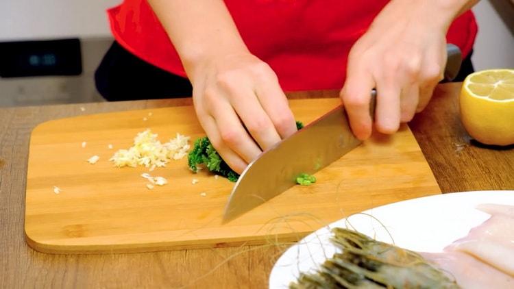 За да приготвите салата, подгответе съставките