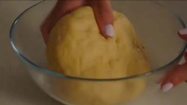 За да приготвите рулцата, подгответе съставките.