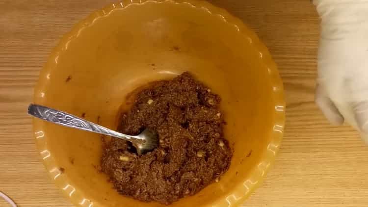 Adăugați coniac pentru a face cârnați