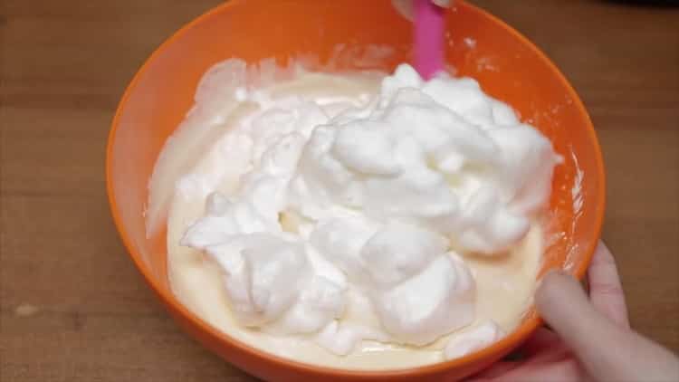 Zkombinujte ingredience a vytvořte pudink