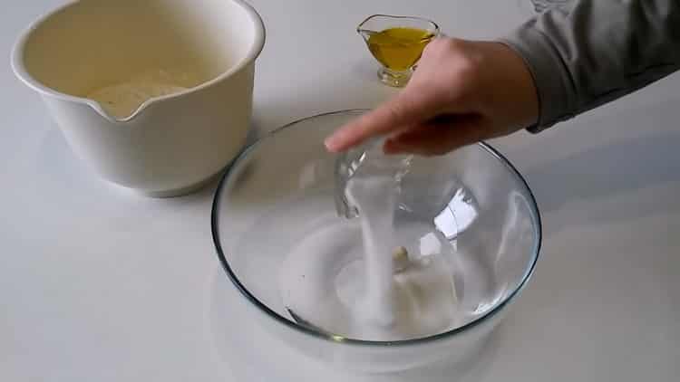 Gătit aluat de pizza la cuptor