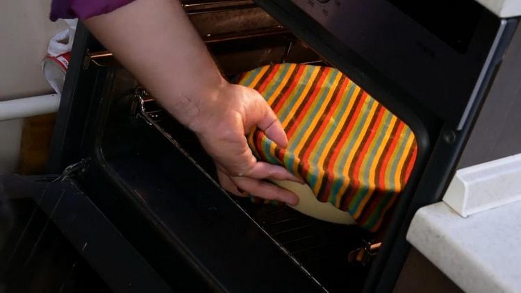 Setzen Sie den Teig auf den Teig, um zu kochen