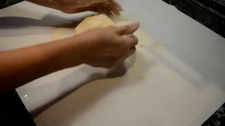 Préparez les ingrédients pour la pâte.