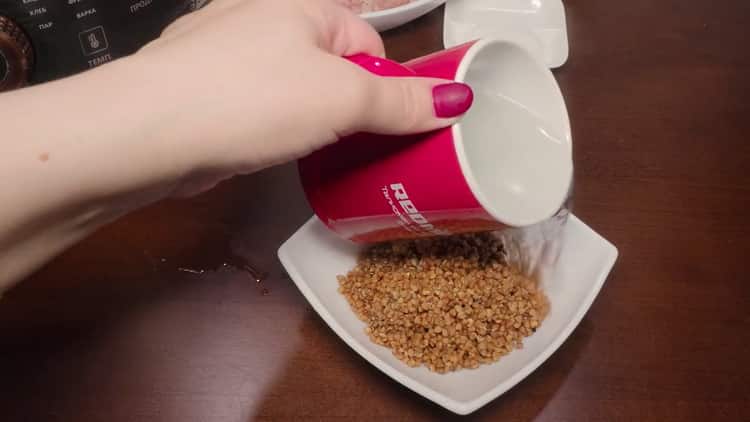 Frikadellen für ein Paar in einem Slow Cooker kochen