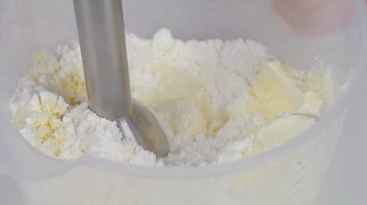 Til kager blandes ostemassen