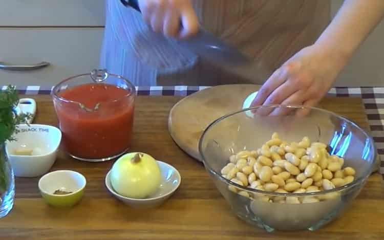 Ēdienu gatavošanas pupiņu sautējums