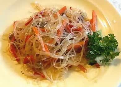 Fungosul cu carne de vită și legume este gata