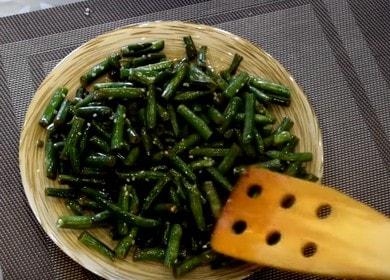 Tout sur la cuisson des haricots verts surgelés dans une casserole: une recette rapide avec photo.