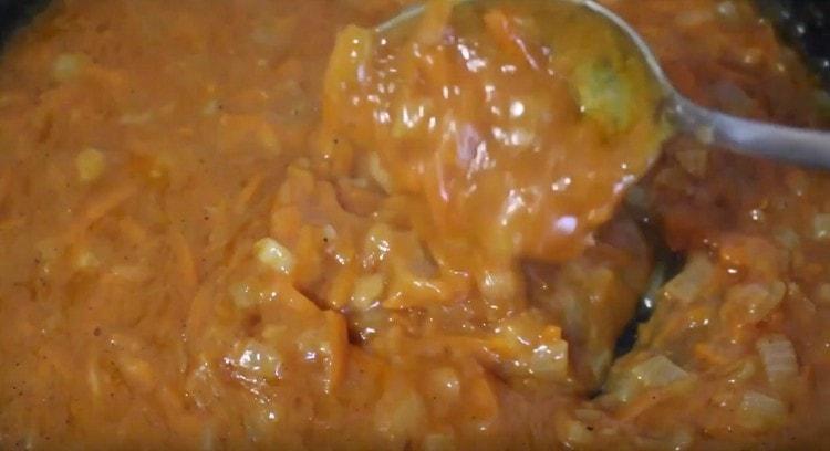 Dostali jsme hustou omáčku na pohanka bez masa.